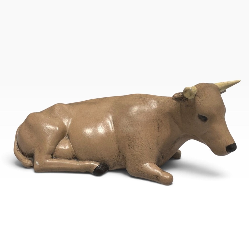 Vintage 1970s Holland Mold Oxen Hand Painted Ceramic Figurine Nativity Scene 3"